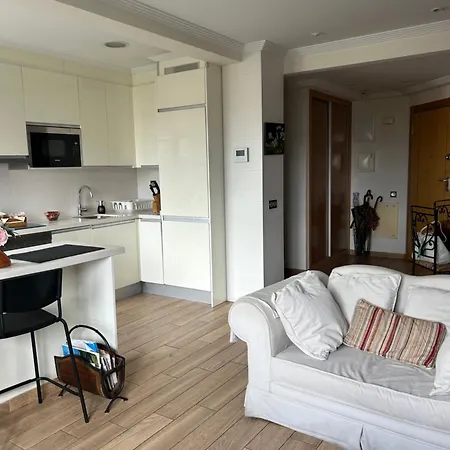 Residencial Playa Poniente 66 De *