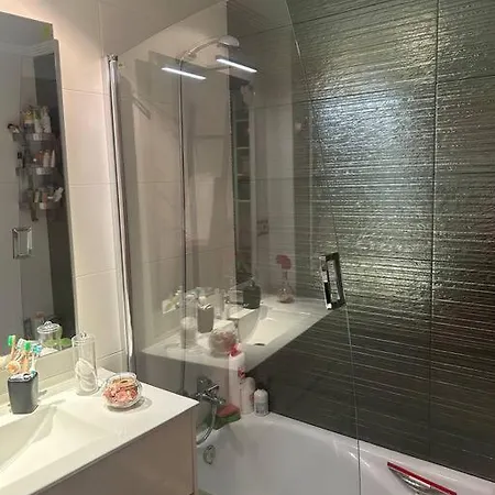 Residencial Playa Poniente 66 De Gijón